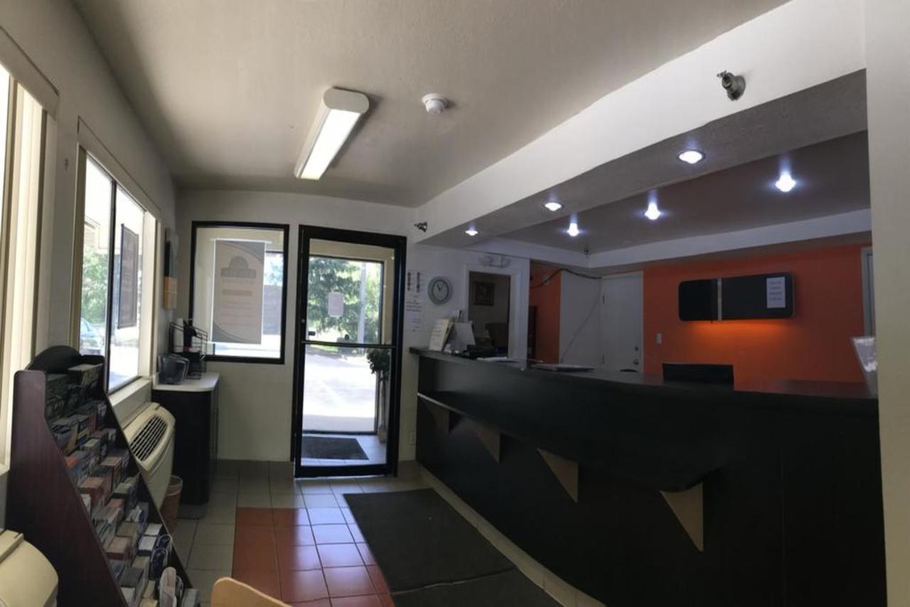 Key Inn Macedonia Екстериор снимка