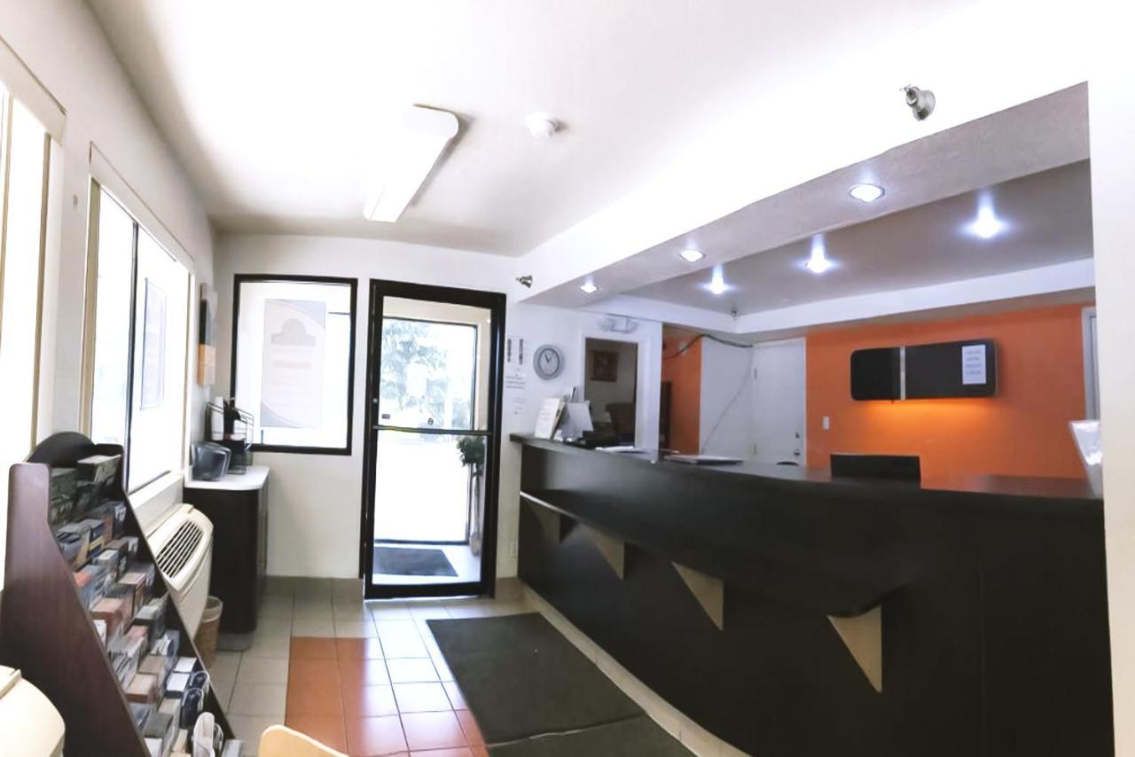 Key Inn Macedonia Екстериор снимка